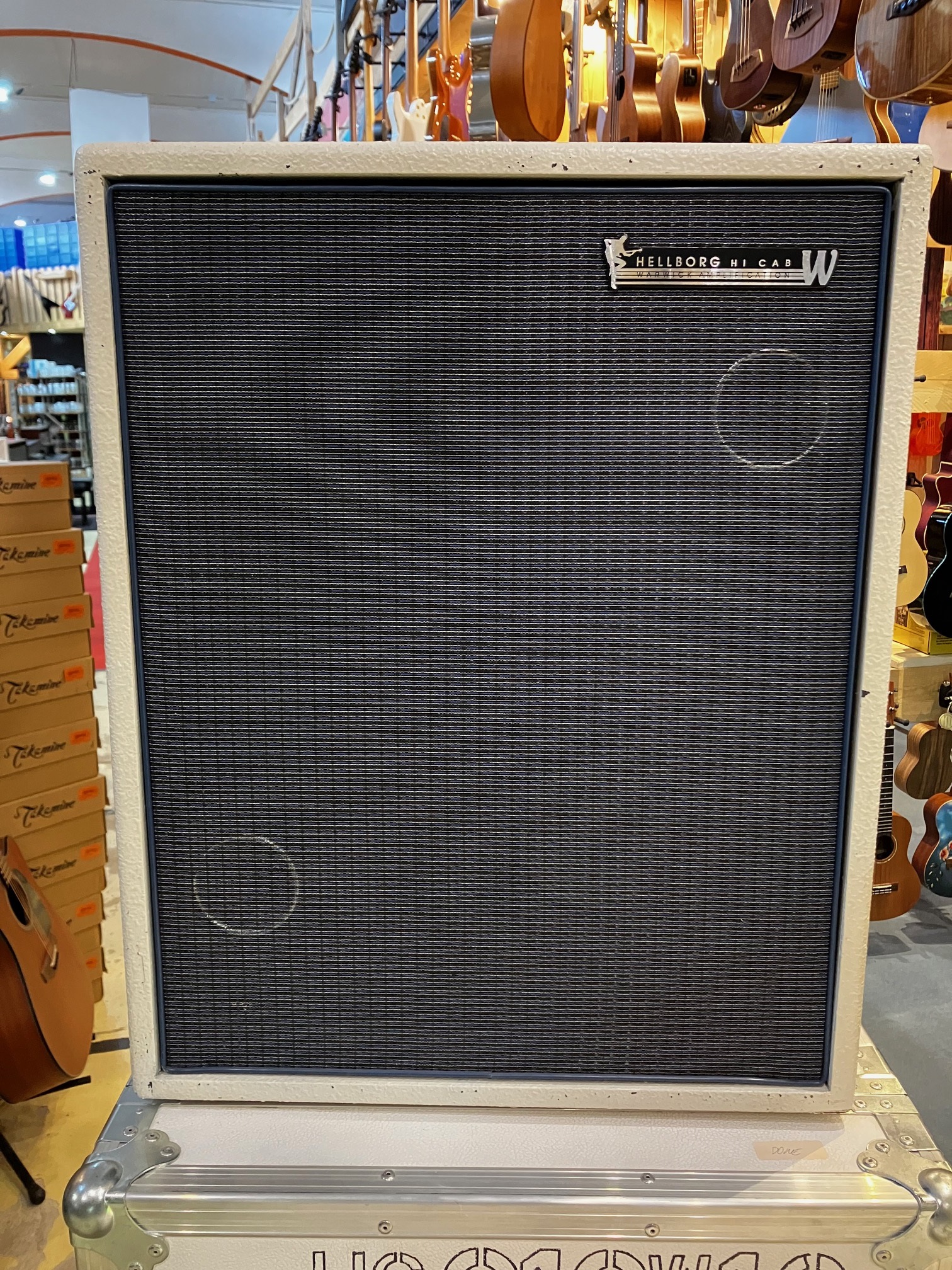 Hi Cab, 2x12 Bass Reflex Cabinet 200W-4Ohm with coaxial Speaker "Showroom Model"