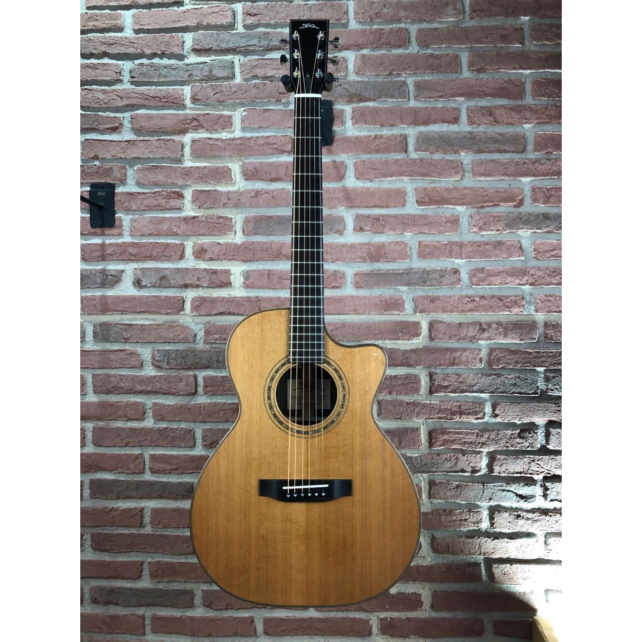 OM 27 CF Rosewood - Westerngitarre