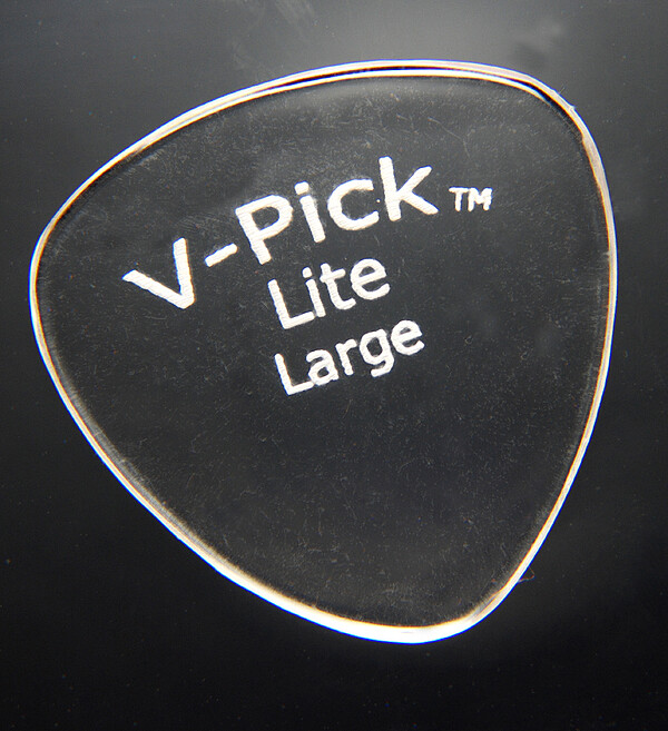 Large Round Lite Pick