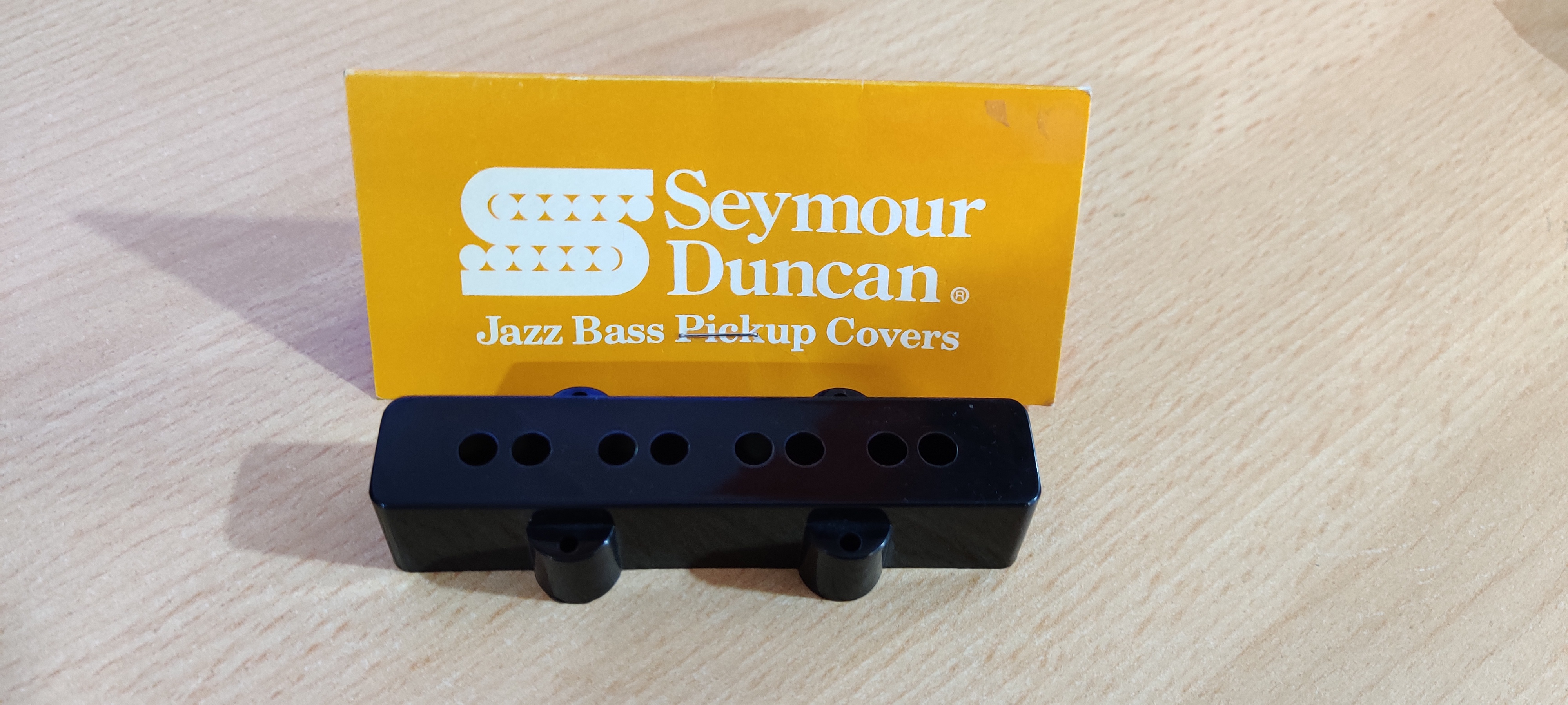 Seymour Duncan Pickup Cover bridge, long Jazzbass, black